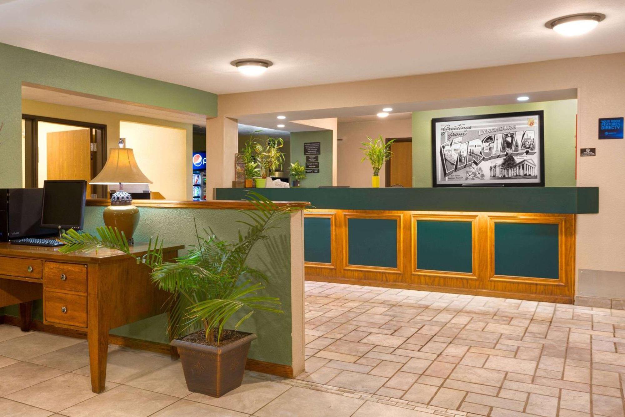Hotel Super 8 By Wyndham Lynchburg Va Extérieur photo