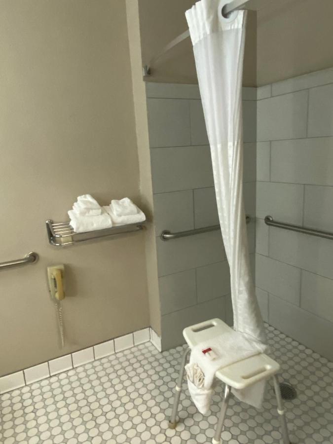 Hotel Super 8 By Wyndham Lynchburg Va Extérieur photo