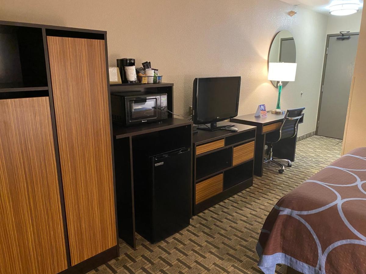 Hotel Super 8 By Wyndham Lynchburg Va Extérieur photo