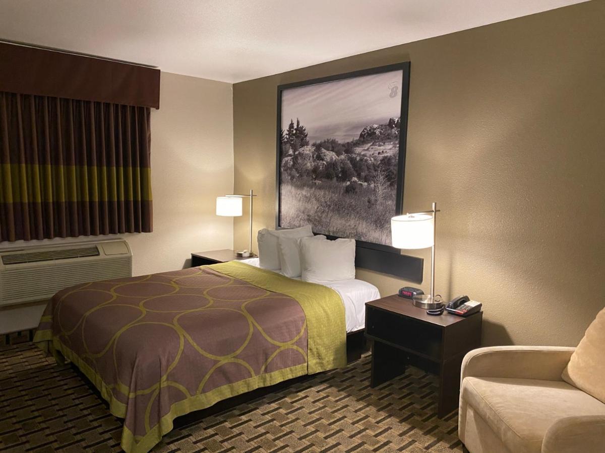 Hotel Super 8 By Wyndham Lynchburg Va Extérieur photo