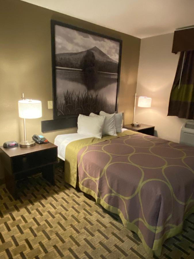 Hotel Super 8 By Wyndham Lynchburg Va Extérieur photo